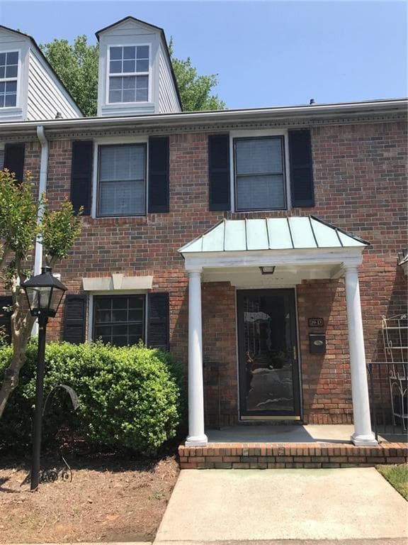 6700 Roswell Road 29D, Sandy Springs, GA 30328 — most recent listing photo