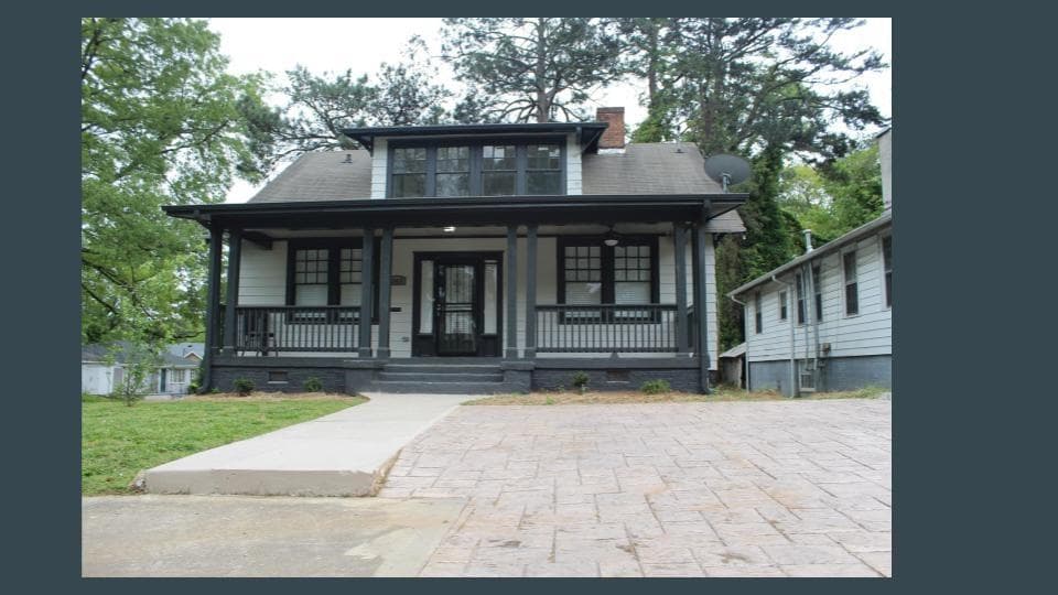4 bedroom, 2,023 sq ft single family residence sold at 1448 Mozley Place, Atlanta, GA 30314