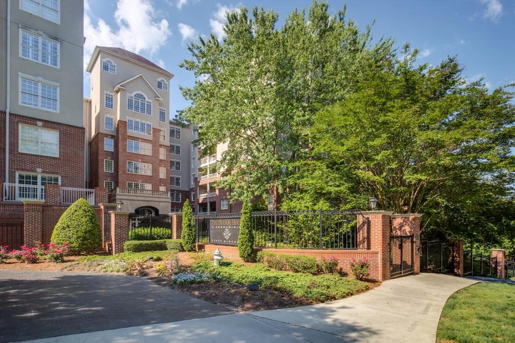 50 Biscayne Drive 3107, Atlanta, GA 30309 — most recent listing photo
