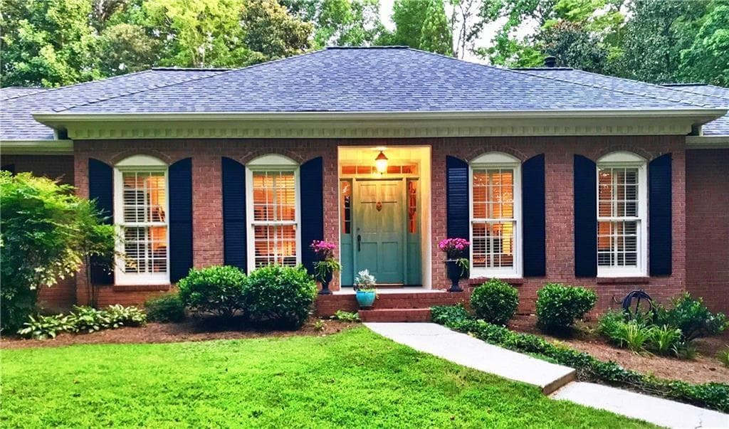 1870 Ridgefield Drive, Roswell, GA 30075 — most recent listing photo