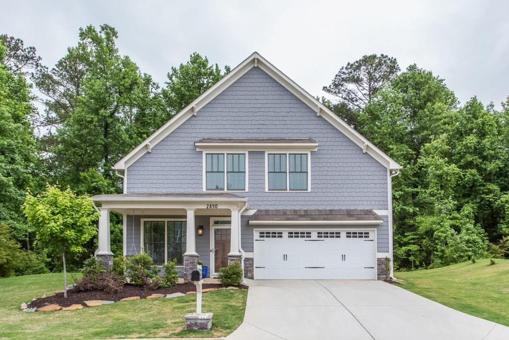 4 bedroom, 2,414 sq ft single family residence sold at 2850 Silver Hill Terrace, Atlanta, GA 30316