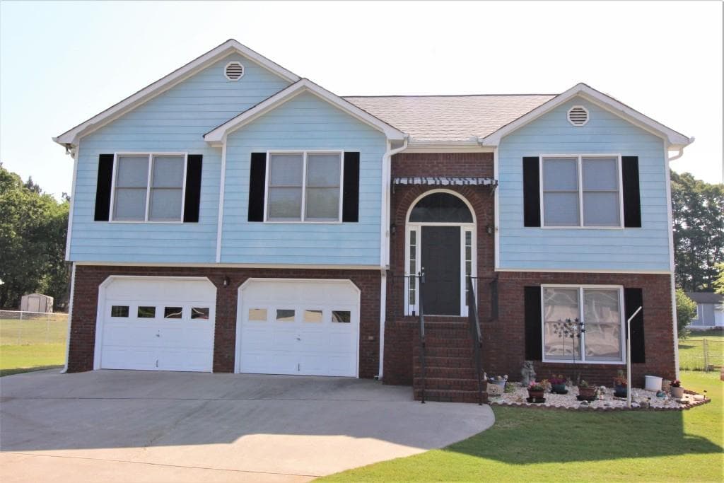 172 Serenity Court, Hoschton, GA 30548 — most recent listing photo