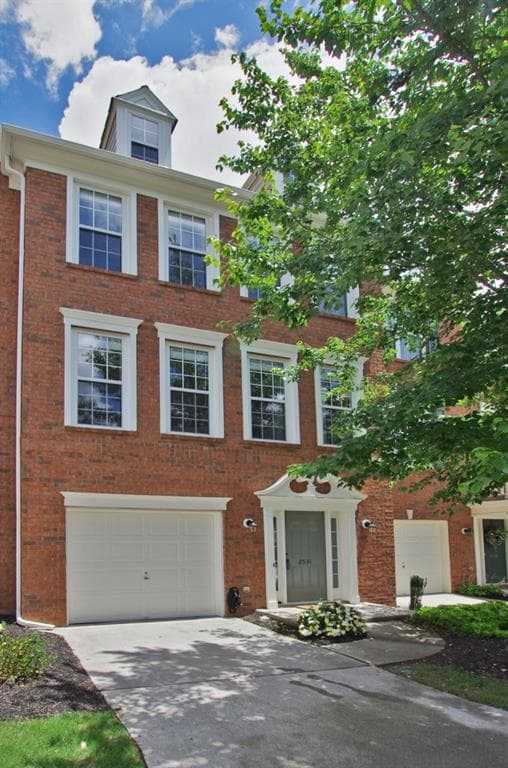 3 bedroom, 1,875 sq ft condominium sold at 2531 Bridlewood Lane, Atlanta, GA 30339