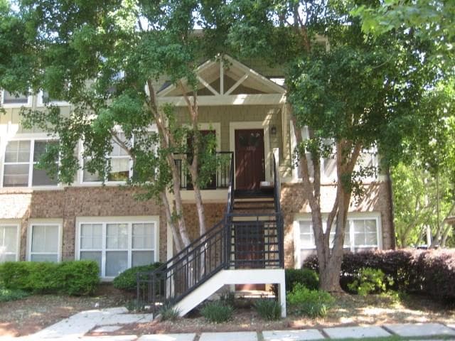660 Barnett Shoals Road 329, Athens, GA 30605 — most recent listing photo