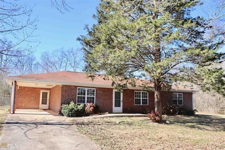 3 bedroom single family residence sold at 583 8th Street, Statham, GA 30666