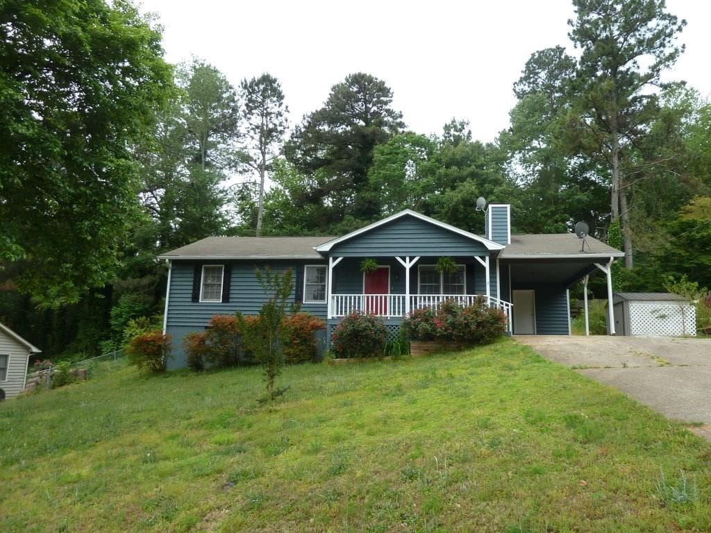 6554 Fiji Drive, Flowery Branch, GA 30542 — most recent listing photo