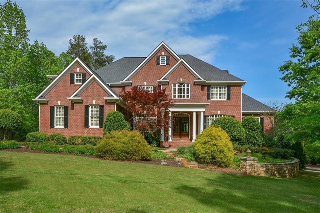 7 bedroom, 8,195 sq ft single family residence sold at 5226 Hill Road, Acworth, GA 30101