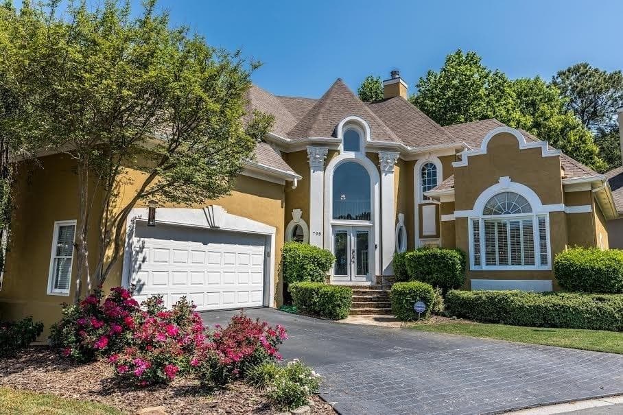 795 OLDE CLUBS Drive, Johns Creek, GA 30022 — most recent listing photo