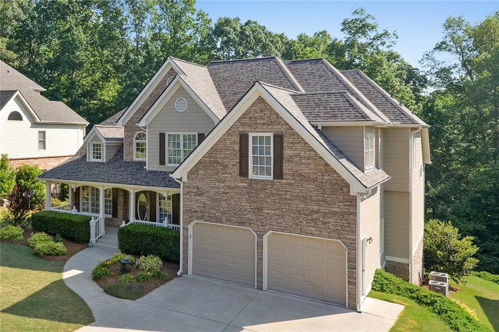 5 bedroom, 3,688 sq ft single family residence sold at 1906 Flat Creek Court, Acworth, GA 30101