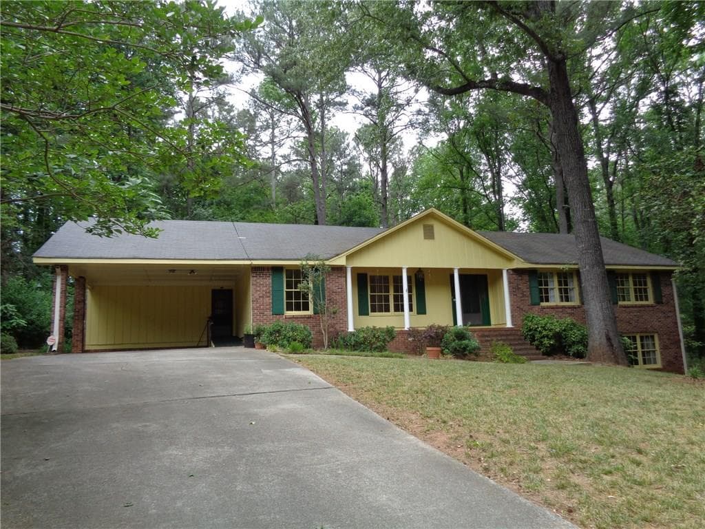 1050 Strap Hinge Trail, Stone Mountain, GA 30083 — most recent listing photo