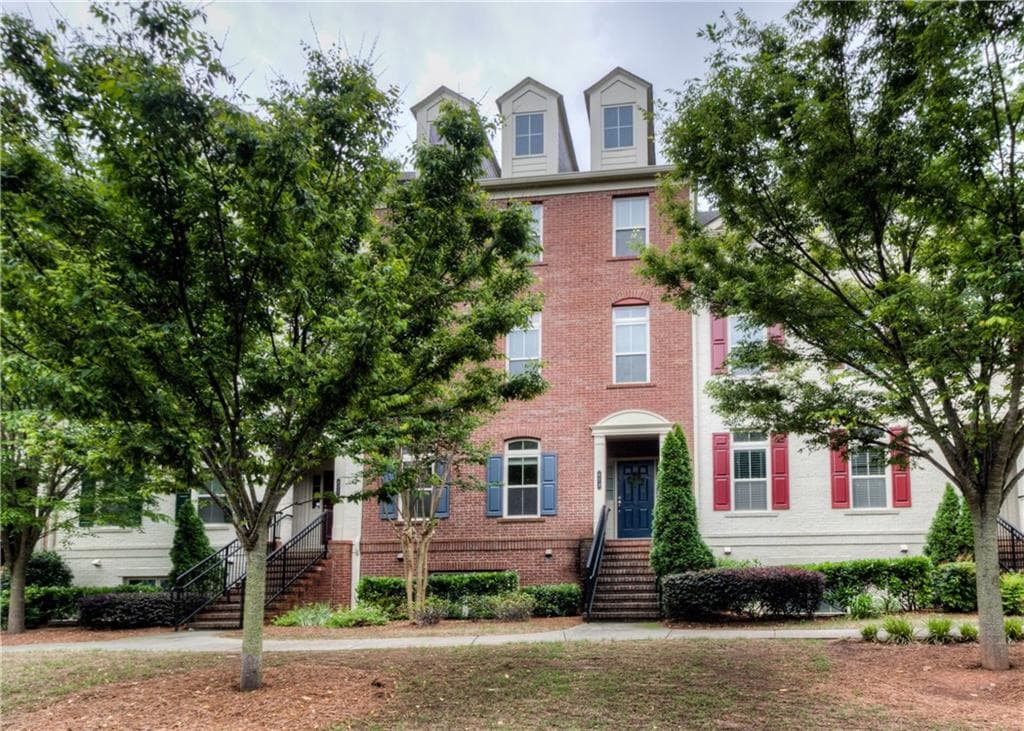 2 bedroom, 1,160 sq ft townhouse sold at 873 Perennial Drive 109, Atlanta, GA 30328