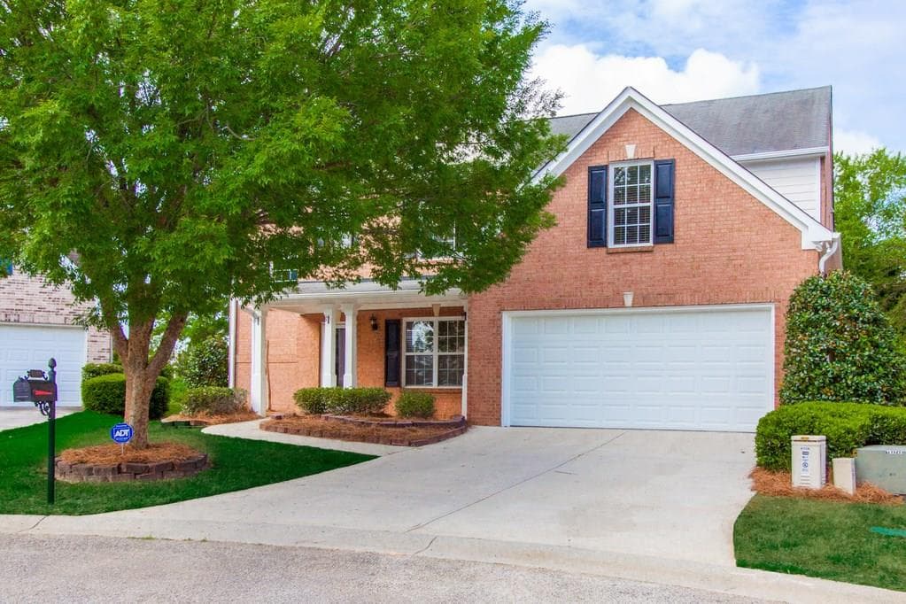 6105 Mulberry Park Drive, Braselton, GA 30517 — most recent listing photo