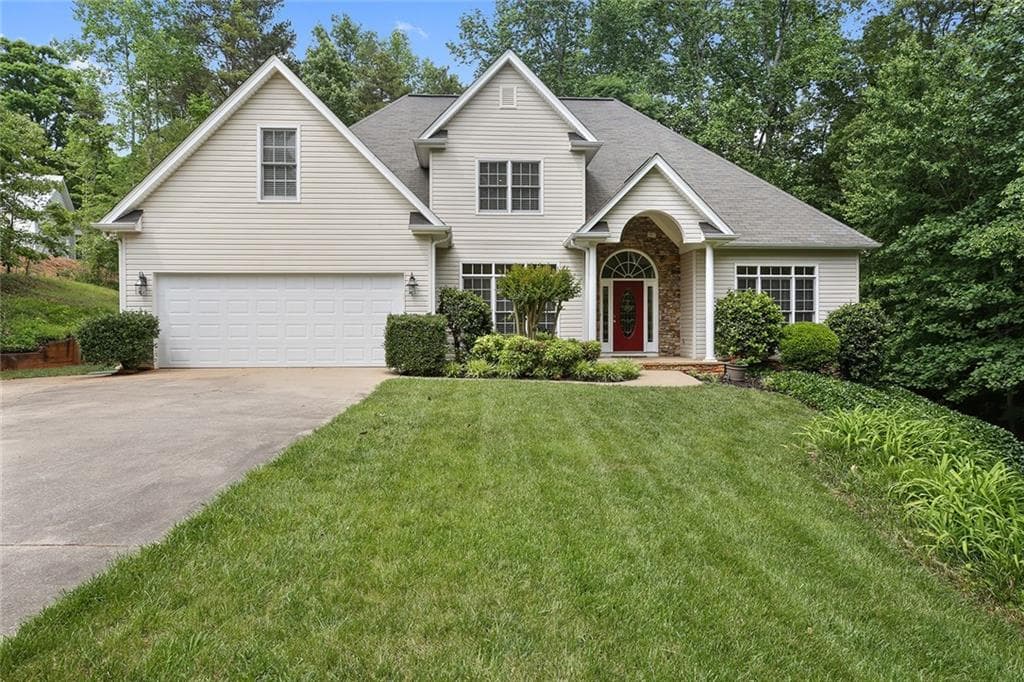 6514 Trudy Way, Flowery Branch, GA 30542 — most recent listing photo