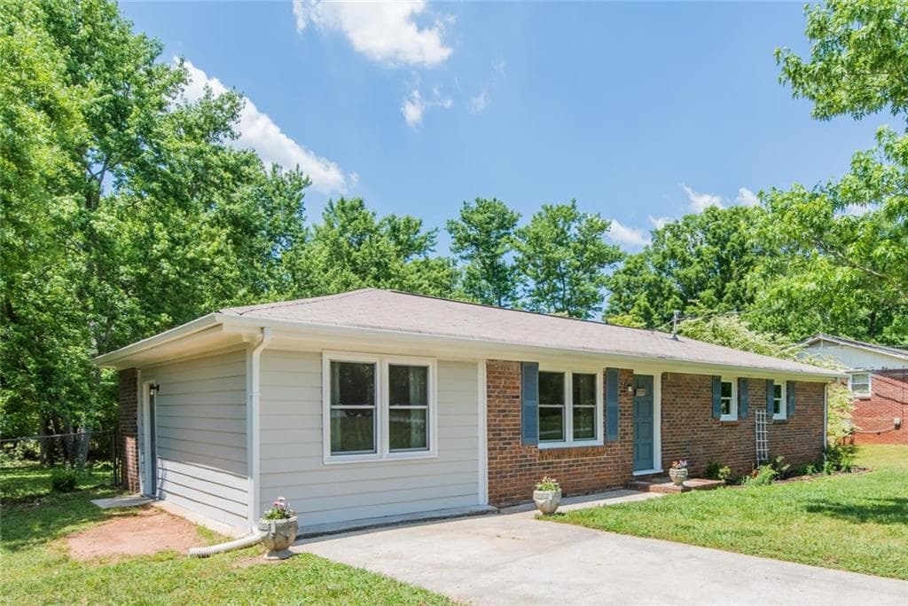 3772 Villa Court, Powder Springs, GA 30127 — most recent listing photo