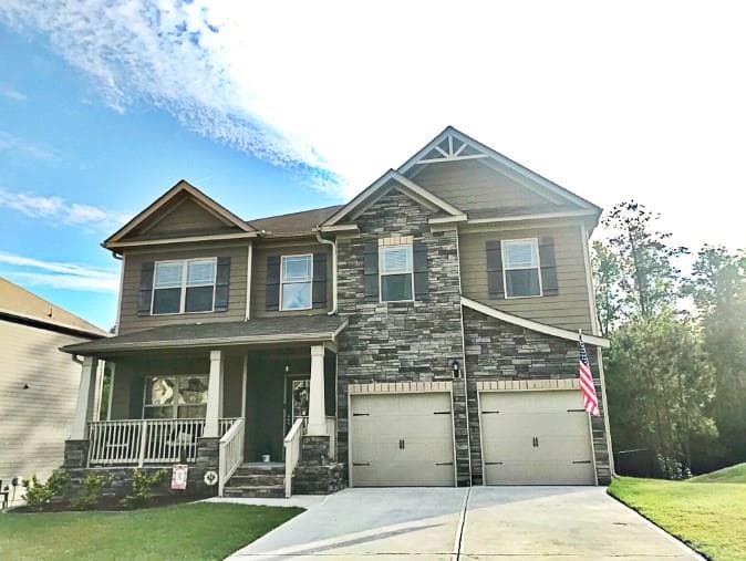 4 bedroom, 4,644 sq ft single family residence sold at 450 Silver Oak Drive, Dallas, GA 30132