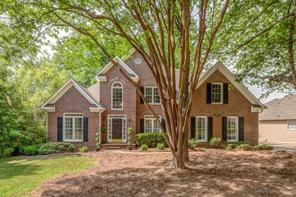 5 bedroom, 2,993 sq ft single family residence sold at 1032 Chippendale Trail, Marietta, GA 30064