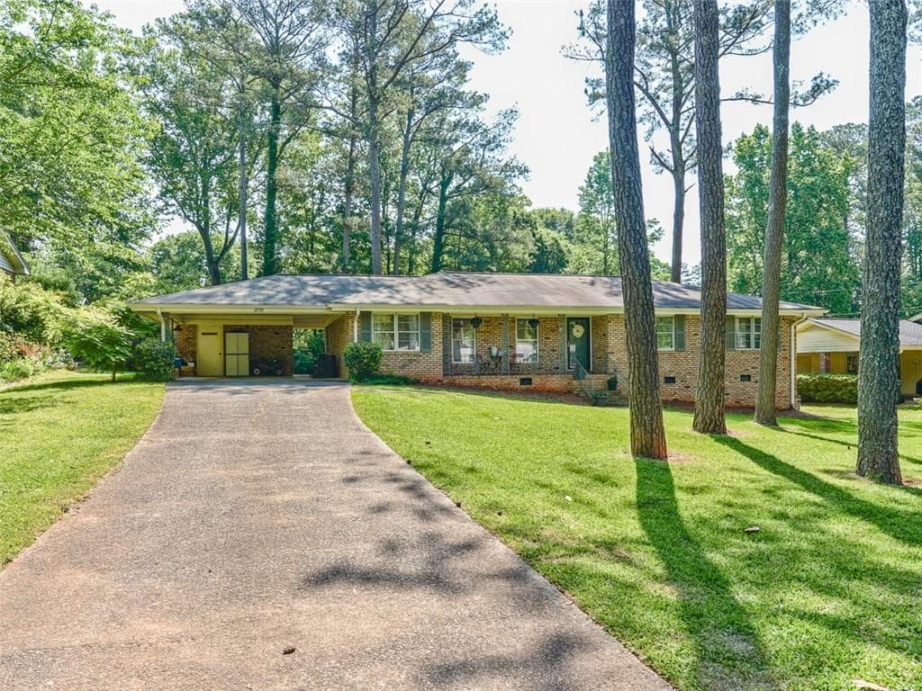 3789 Plumcrest Road, Smyrna, GA 30082 — most recent listing photo