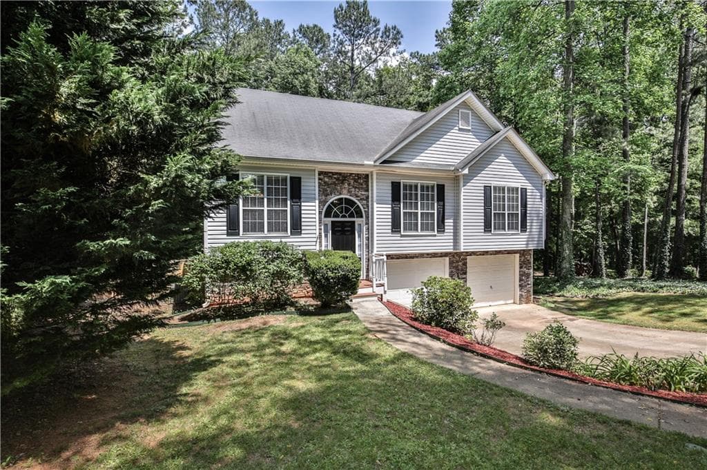 5940 Savannah Drive, Cumming, GA 30040 — most recent listing photo