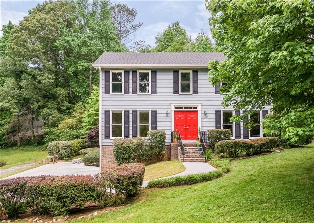 4 bedroom, 2,548 sq ft single family residence sold at 2990 Mountain Trace, Roswell, GA 30075