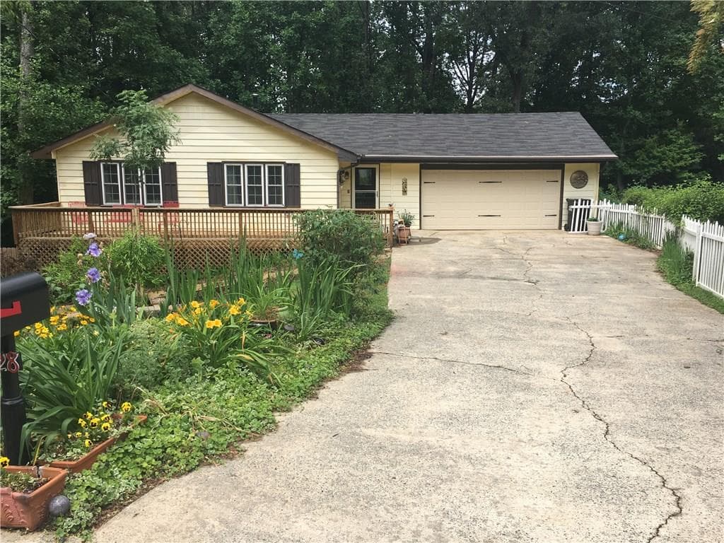4728 N Springs Court, Kennesaw, GA 30144 — most recent listing photo