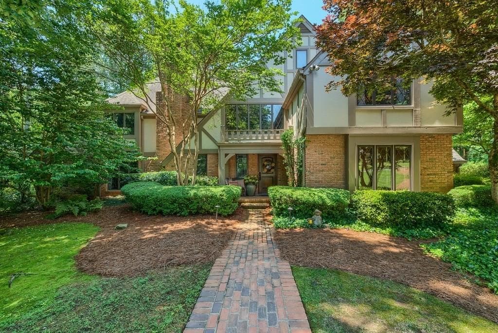 130 Churchill Drive, Sandy Springs, GA 30350 — most recent listing photo