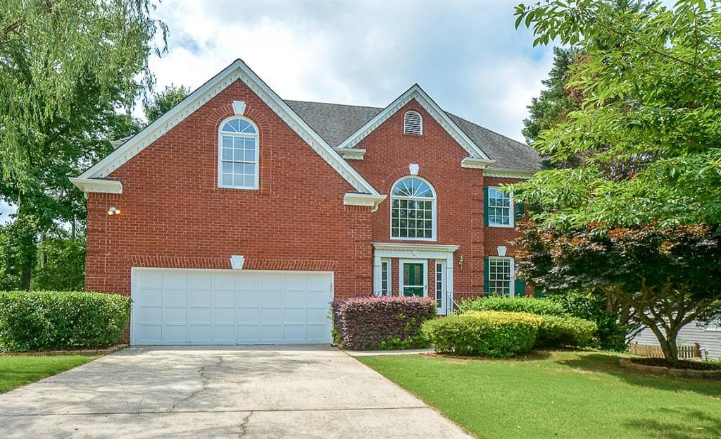 245 Bluff Oak Drive, Roswell, GA 30076 — most recent listing photo