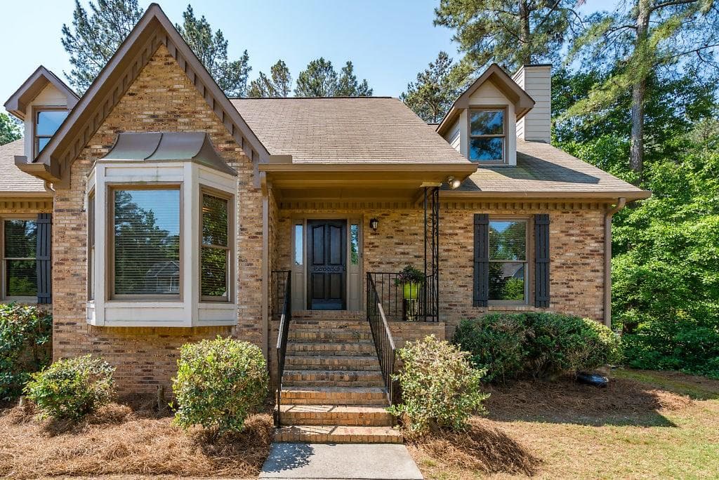5528 Hurstcliffe Drive, Kennesaw, GA 30152 — most recent listing photo