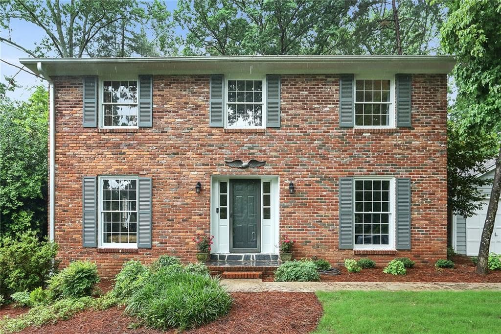 7130 Spalding Court, Sandy Springs, GA 30328 — most recent listing photo