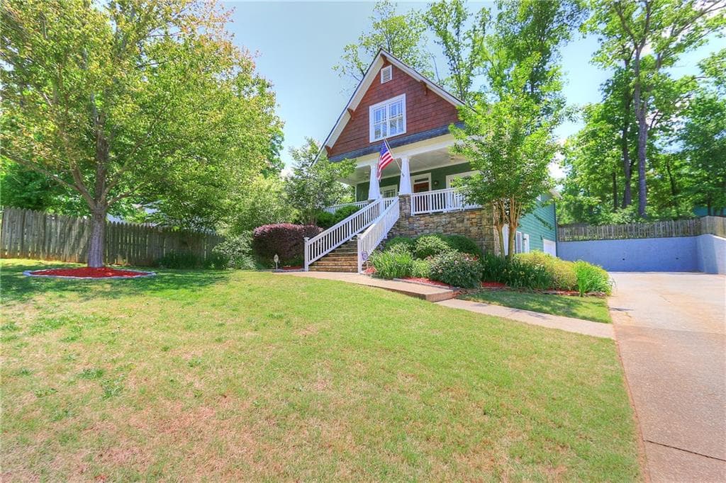 4 bedroom, 3,290 sq ft single family residence sold at 1275 Diamond Avenue, Atlanta, GA 30316