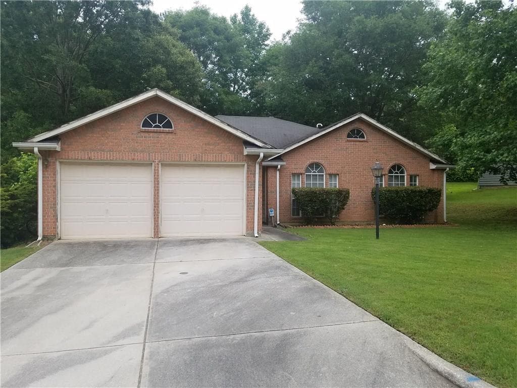 1029 Redan Trace, Stone Mountain, GA 30088 — most recent listing photo