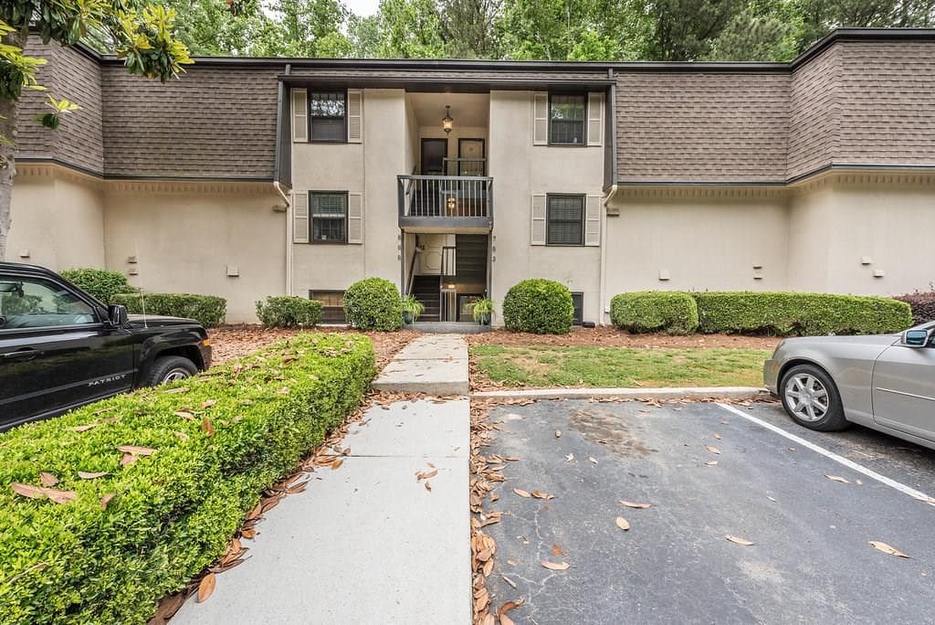 1 bedroom condominium sold at 85 Dearc Place, Atlanta, GA 30327