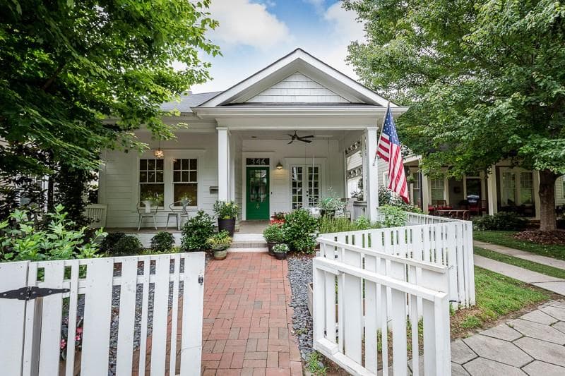 4 bedroom, 2,337 sq ft single family residence sold at 346 Sinclair Avenue, Atlanta, GA 30307