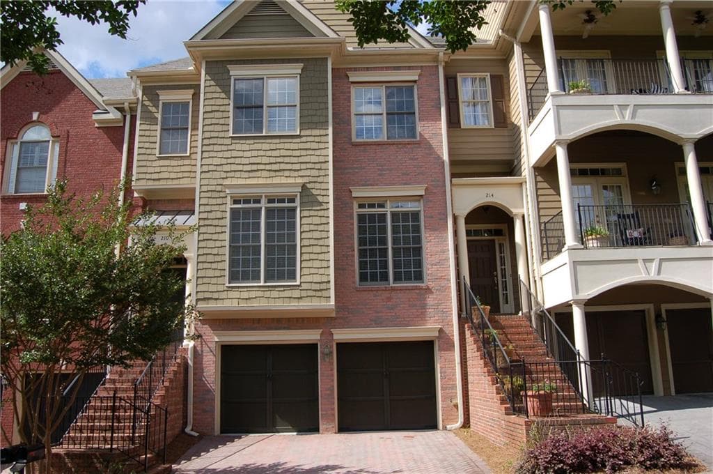 210 Meeting Lane 210, Atlanta, GA 30342 — most recent listing photo