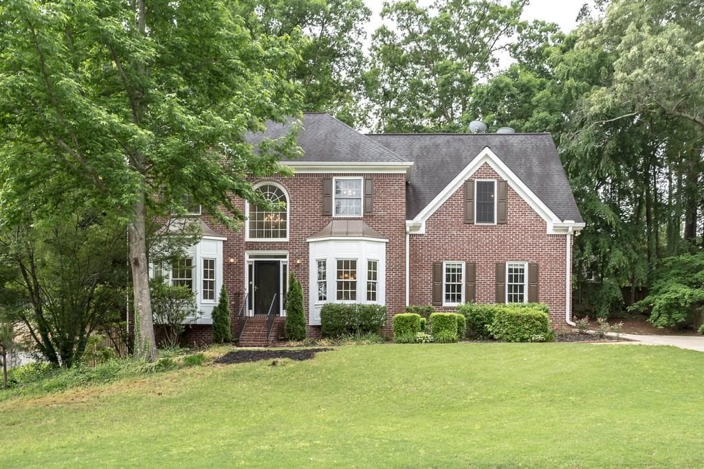 4 bedroom, 3,840 sq ft single family residence sold at 2403 Elmhurst Boulevard, Kennesaw, GA 30152