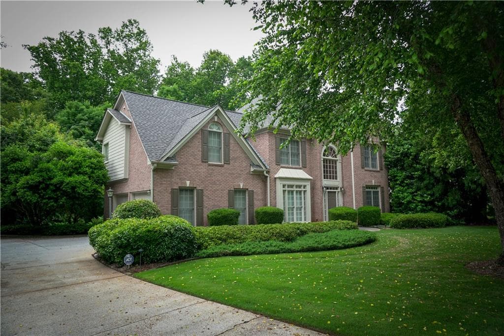 2165 N Eagle Trace, Cumming, GA 30040 — most recent listing photo