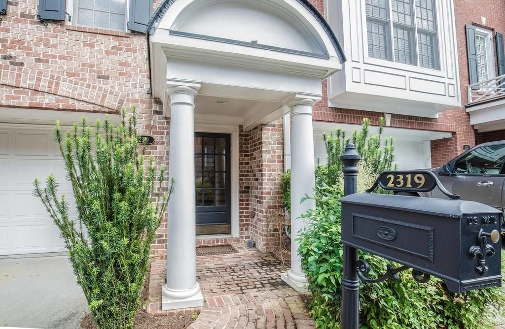 4 bedroom, 4,404 sq ft townhouse sold at 2319 SE English Ivy Court #22, Atlanta, GA 30339