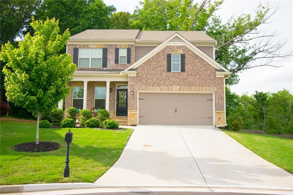 4 bedroom, 2,273 sq ft single family residence sold at 5345 Brierstone Drive, Alpharetta, GA 30004