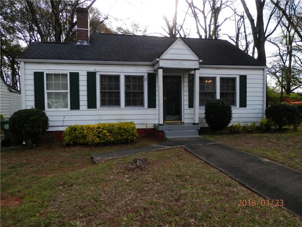 2 bedroom, 1,016 sq ft single family residence sold at 326 Lamon Avenue, Atlanta, GA 30316