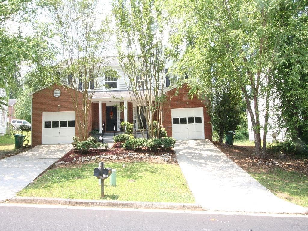 3185 Kingswood Glen 3185, Decatur, GA 30034 — most recent listing photo