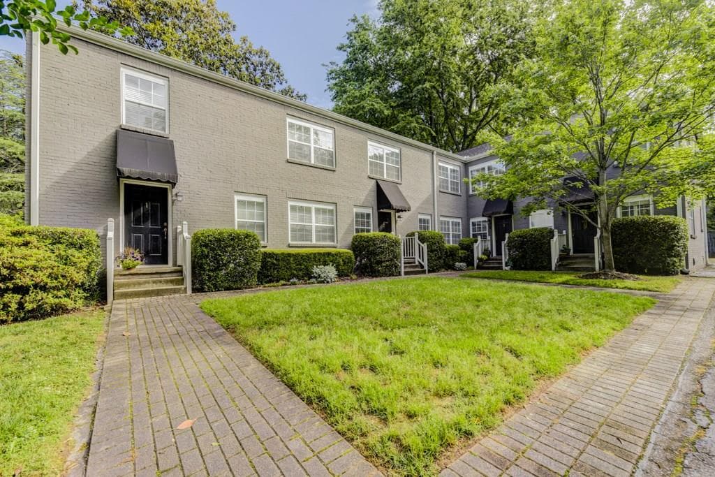 2 bedroom, 936 sq ft townhouse sold at 291 Oxford Place 2, Atlanta, GA 30307