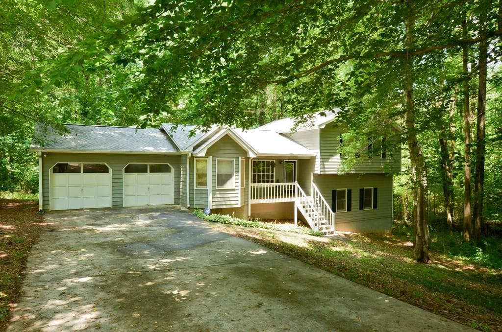 842 INDEPENDENCE Court, Winder, GA 30680 — most recent listing photo