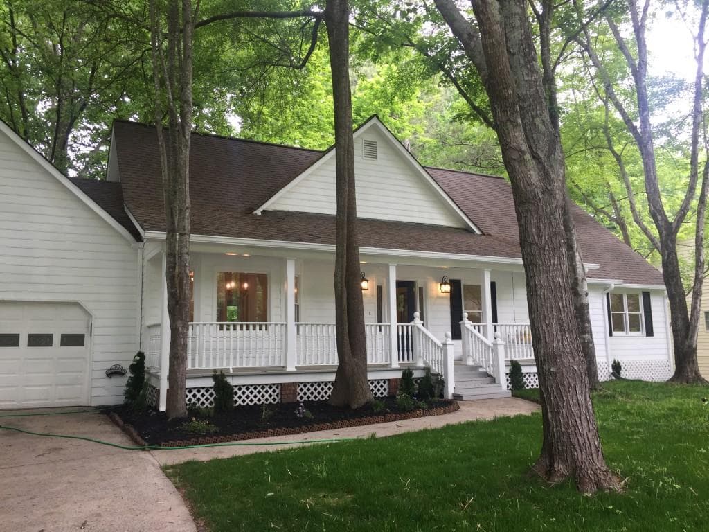 7173 Surrey Point, Alpharetta, GA 30009 — most recent listing photo