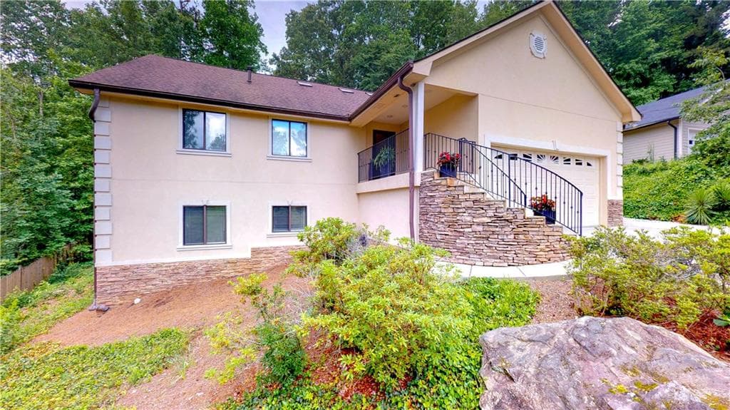 5040 Lake Fjord Pass, Marietta, GA 30068 — most recent listing photo