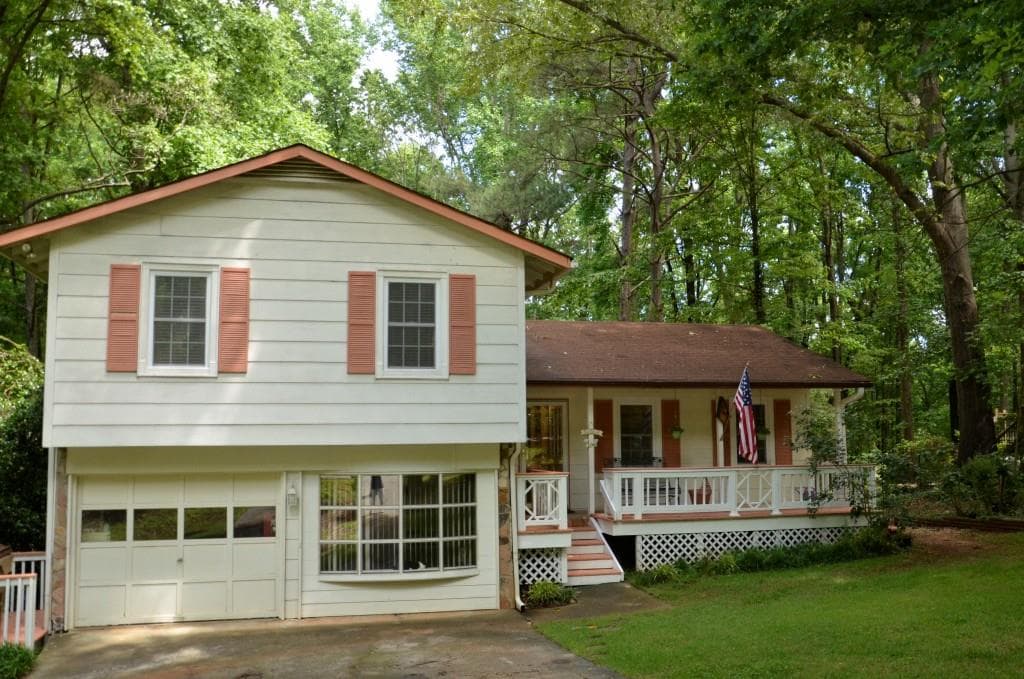 927 Chartley Drive, Lilburn, GA 30047 — most recent listing photo