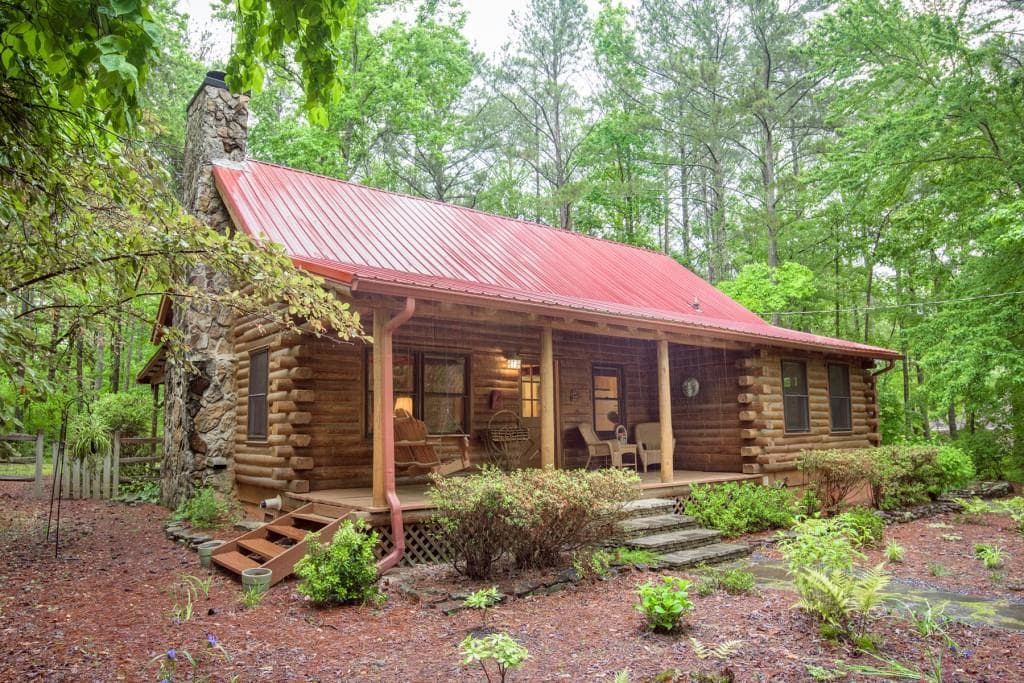 3 bedroom, 1,929 sq ft single family residence sold at 1346 Reece Road, Woodstock, GA 30188