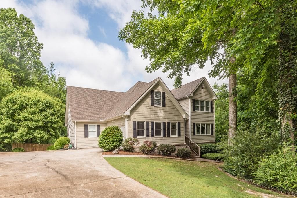 3605 Briscoe Drive, Monroe, GA 30655 — most recent listing photo