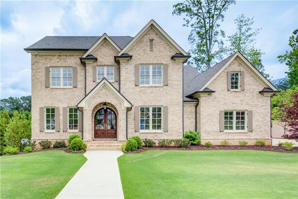 5 bedroom, 5,034 sq ft single family residence sold at 535 Cobblestone Drive, Atlanta, GA 30342