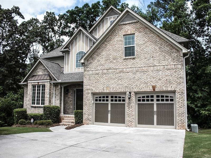 2576 Oakberry Drive, Lawrenceville, GA 30045 — most recent listing photo
