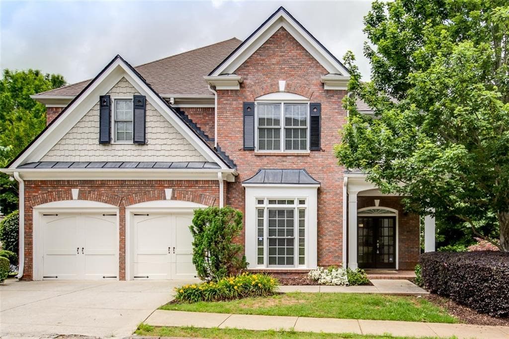 5 bedroom, 3,321 sq ft single family residence sold at 2340 Briarcliff Commons, Atlanta, GA 30345