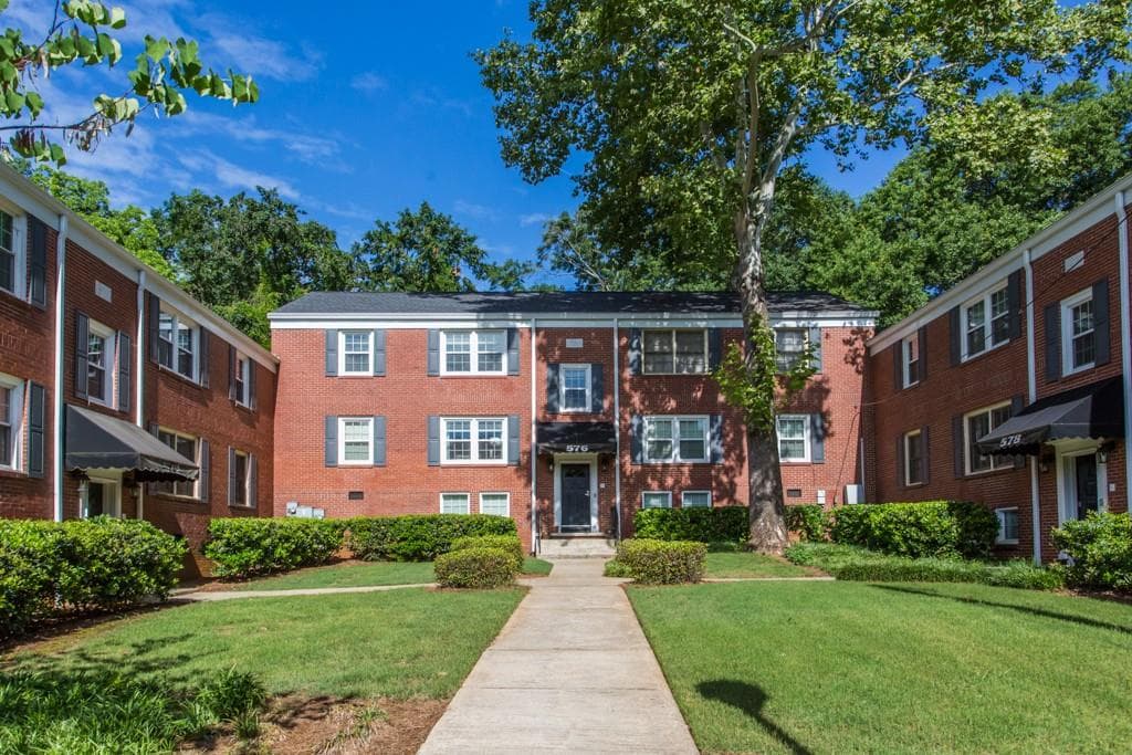 576 Goldsboro Road C, Atlanta, GA 30307 — most recent listing photo
